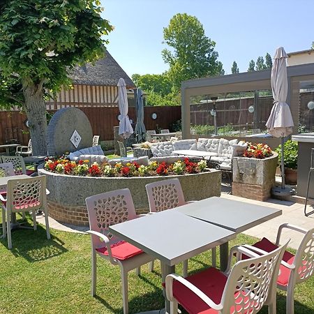 Auberge Du Vieux Tour Le Manoir Canapville  Ngoại thất bức ảnh