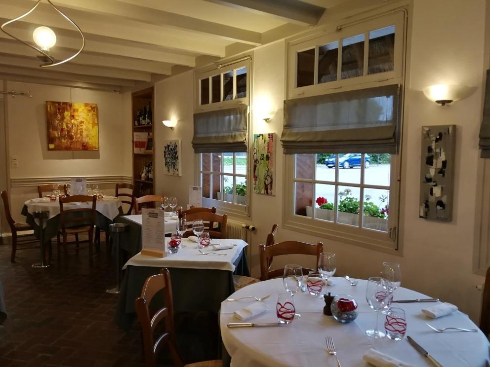 Auberge Du Vieux Tour Le Manoir Canapville  Ngoại thất bức ảnh