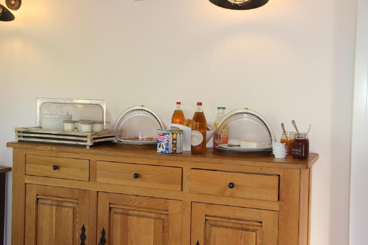 Auberge Du Vieux Tour Le Manoir Canapville  Ngoại thất bức ảnh